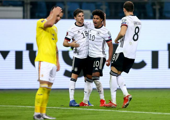 德国2-1逆转领跑