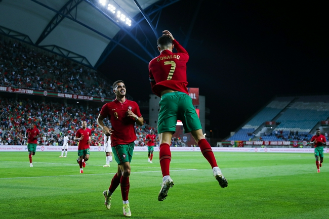 葡萄牙3-0完胜卡塔尔